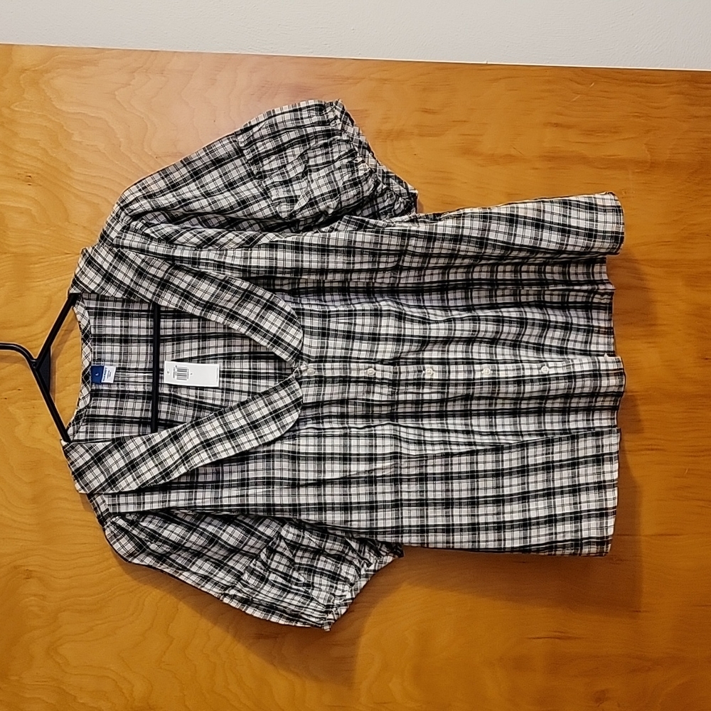 NWT    Old Navy Peter Pan Collar Shirt, Puff sleeve, large, black plaid